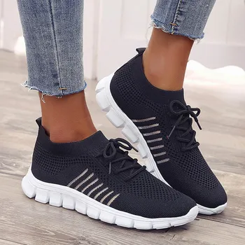2020 Women's breathable sneakers fashion Flying Weaving Socks Shoes Sneakers Casual Shoes Student Running Shoes sports shoes