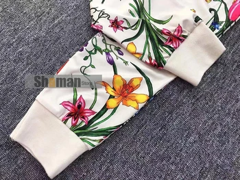 Design de lux 2021 primavara-vara haine de marcă set de două piese imprimeu floral maneca scurta tricou top costume de trening pentru femei